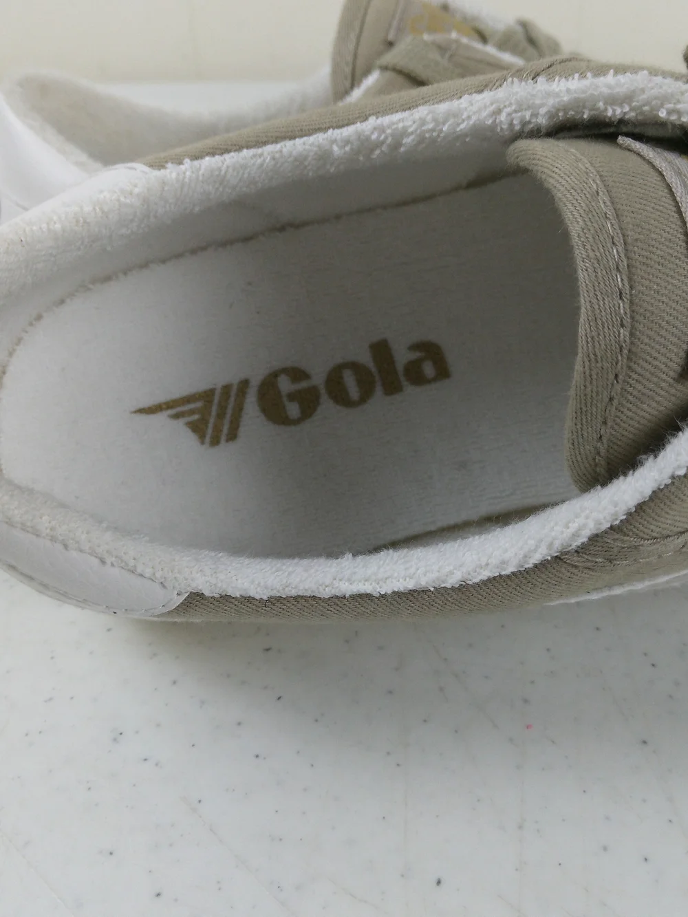 Gola Womens Tennis Mark Cox Sneakers Bone with White Stripes Size 7 Lace Up